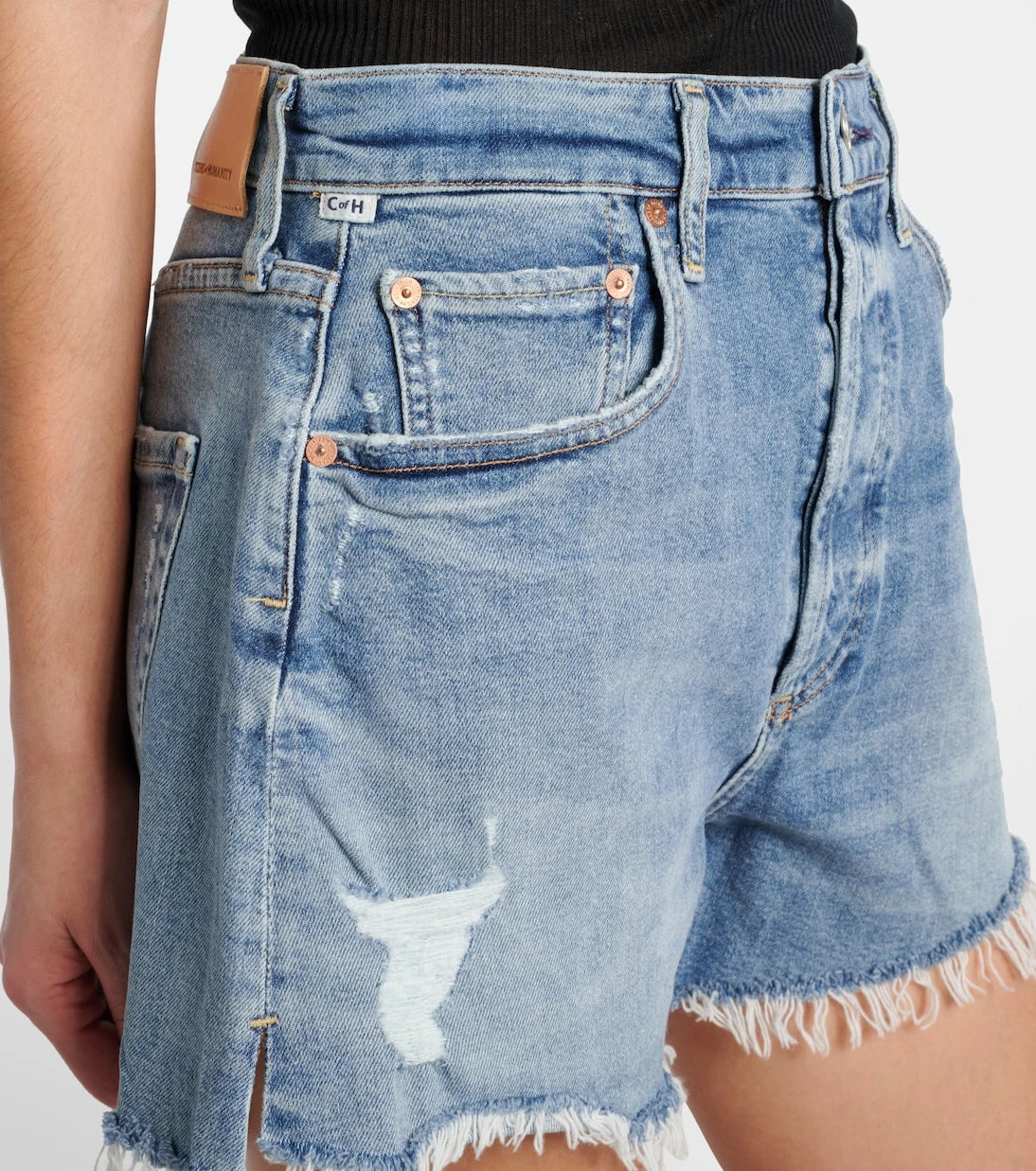 Citizens of Humanity - Marlow distressed denim shorts