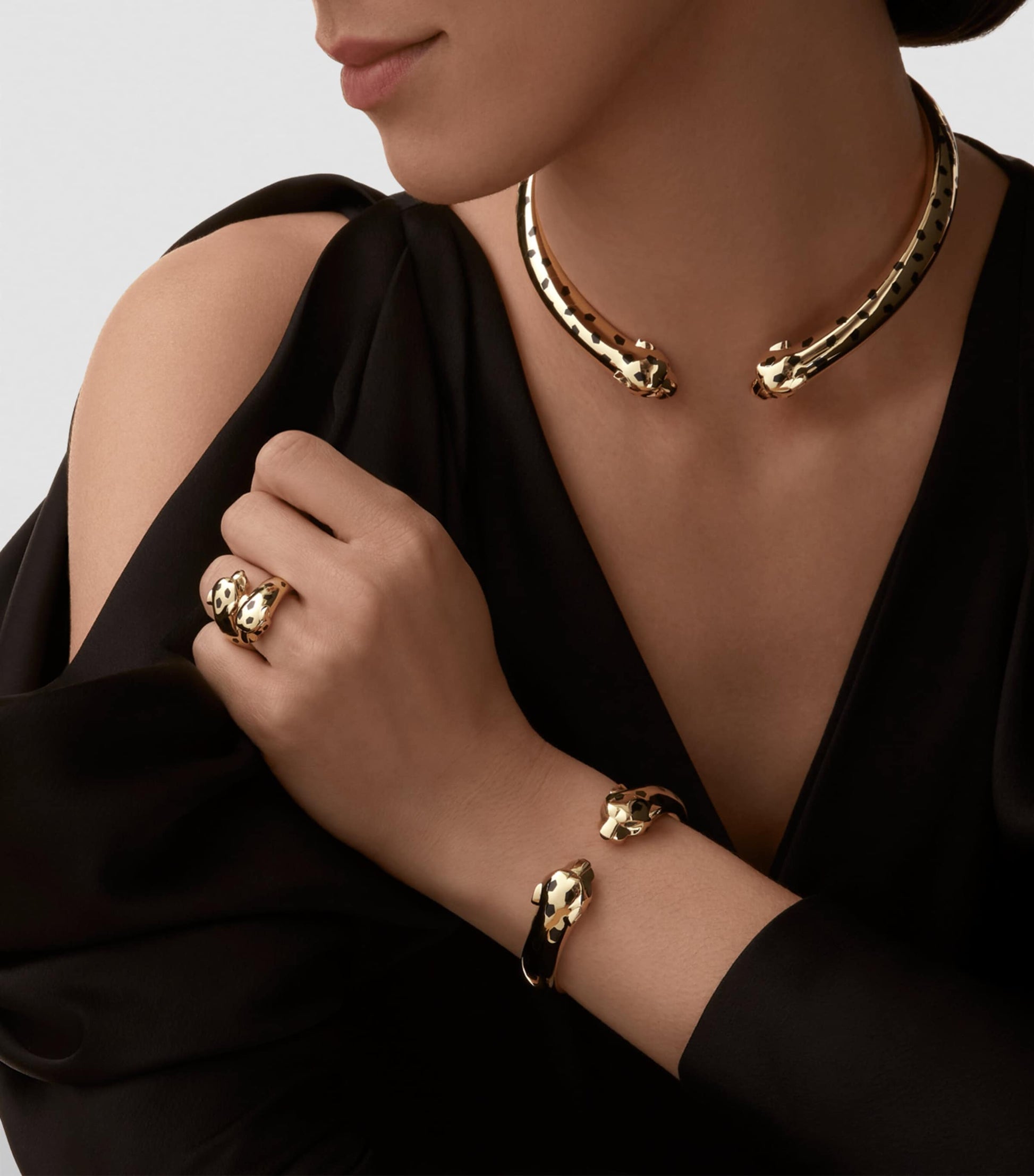 Yellow Gold, Tsavorite Garnet and Onyx Panthère de Cartier Bangle