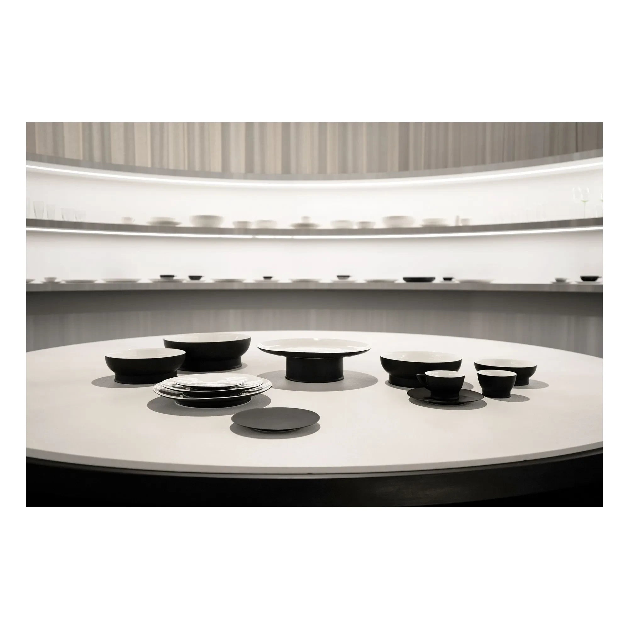Serax - Ceramic bowls, Ann Demeulemeester - Set of 2 | Black