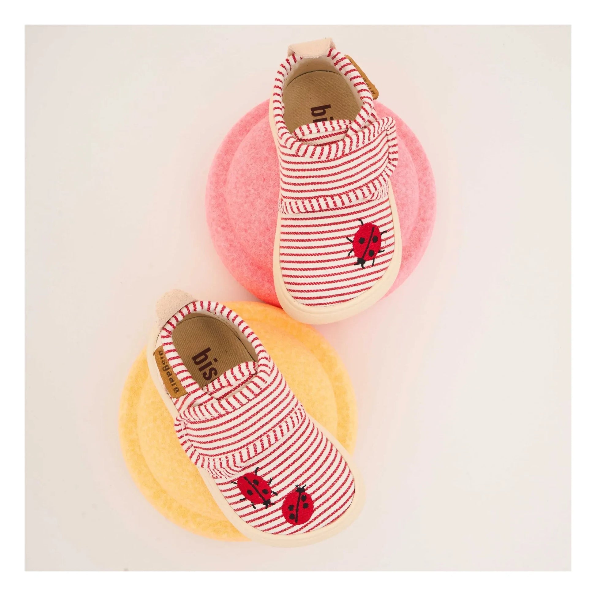 bisgaard - Ladybug Striped Scratch Slippers | Red