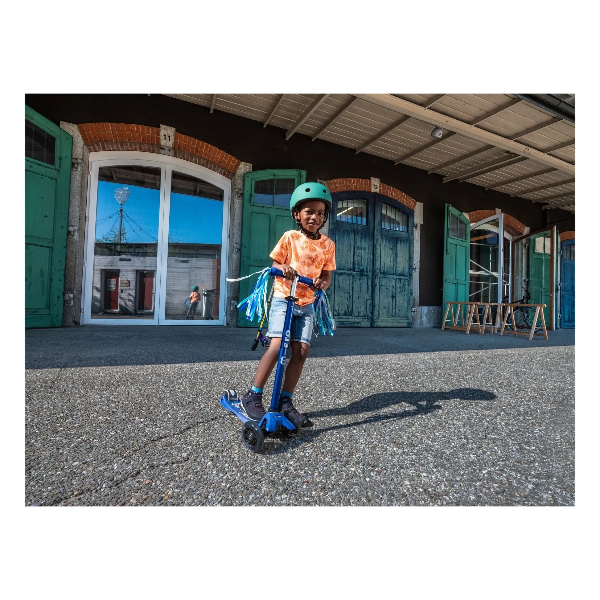 Micro - Maxi LED scooter | Dark Blue