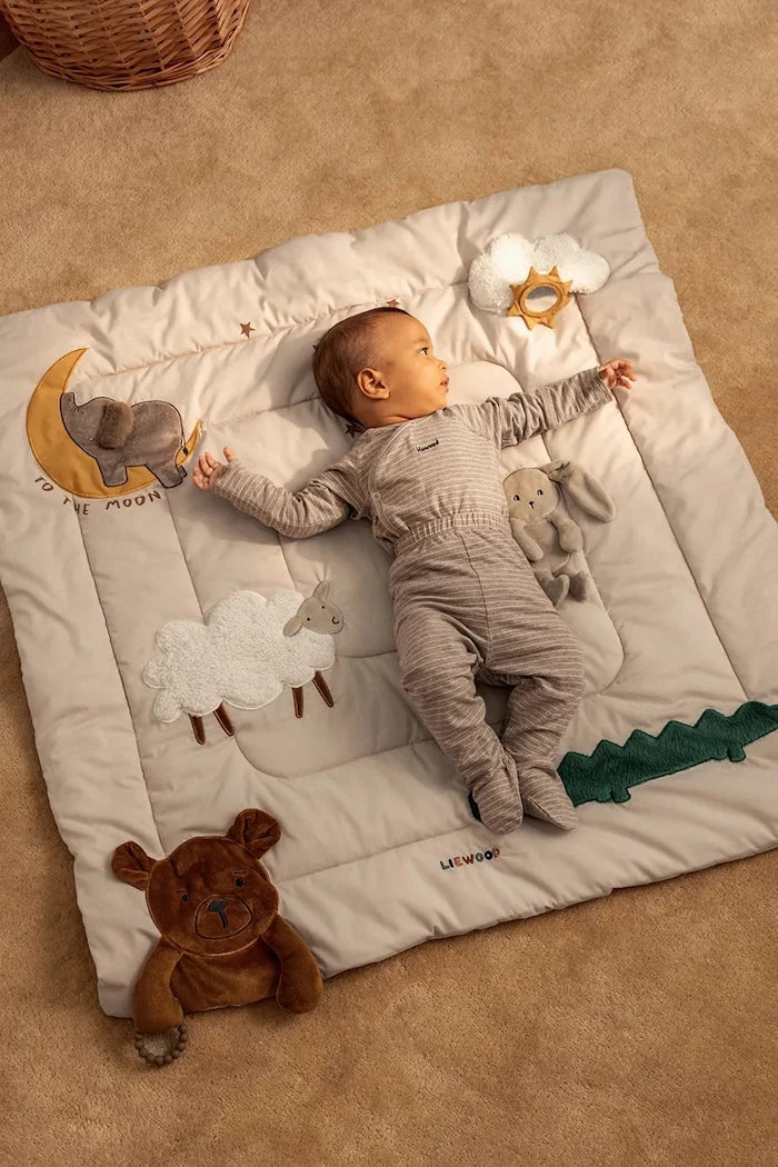 Бебешко одеяло Liewood Bernet Classic Activity Blanket