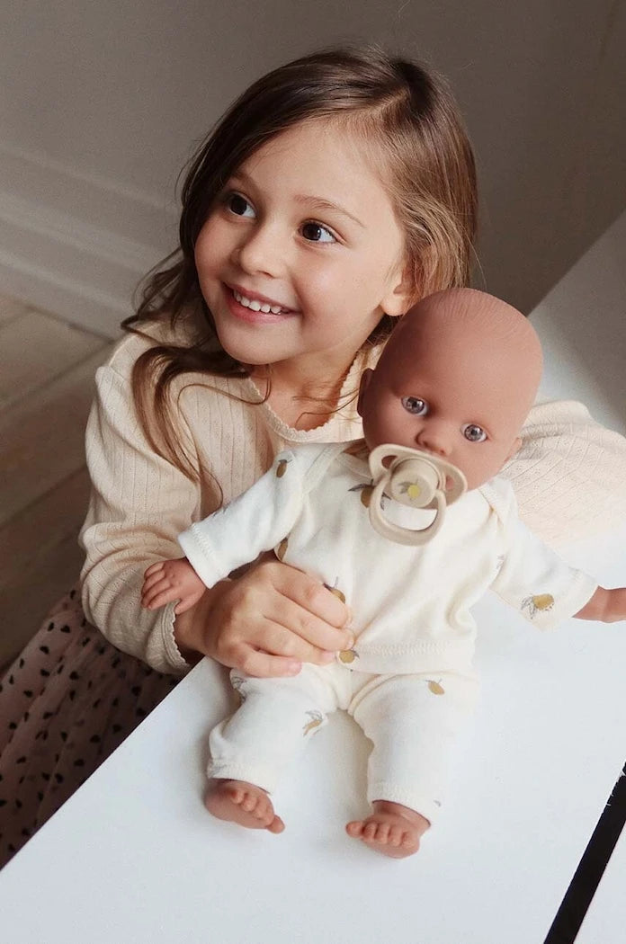 Konges Sløjd BILLIE THE DOLL Oyuncak Bebek