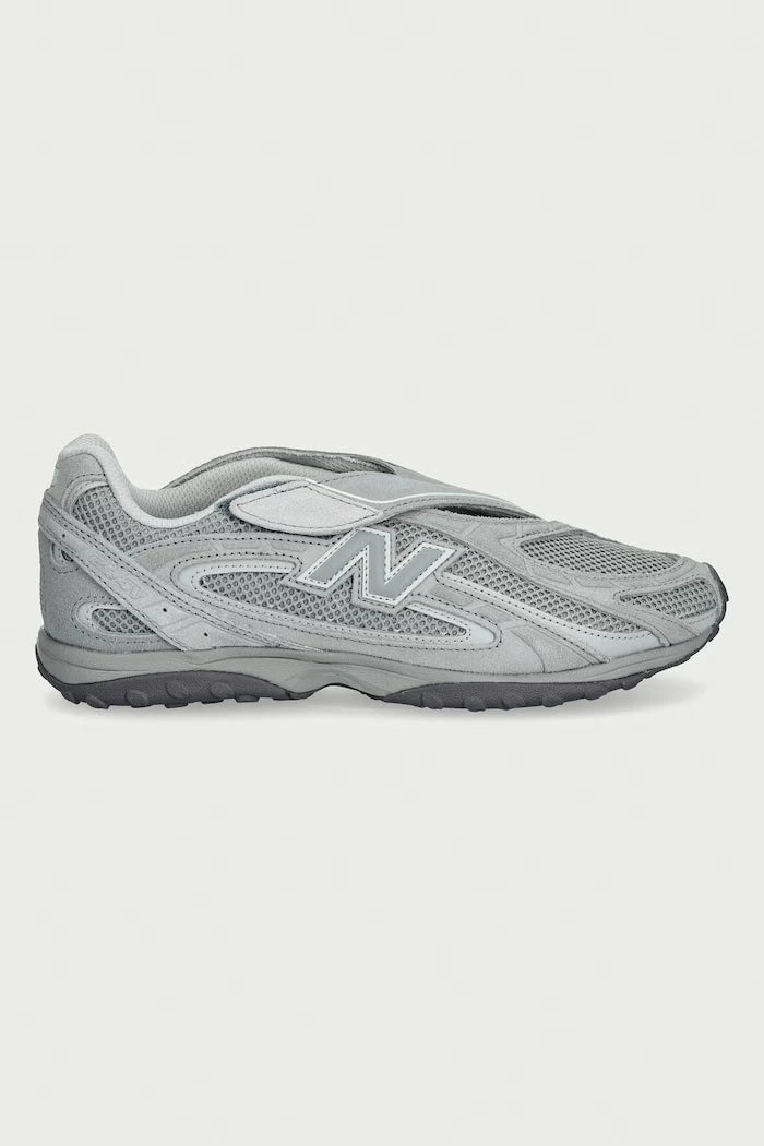 New Balance 204V Kadın Sneaker