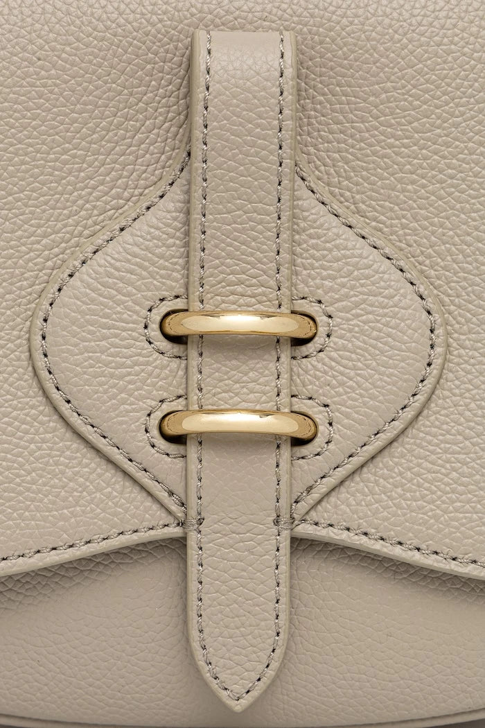 Coccinelle kadın deri crossbody çanta MAVERY