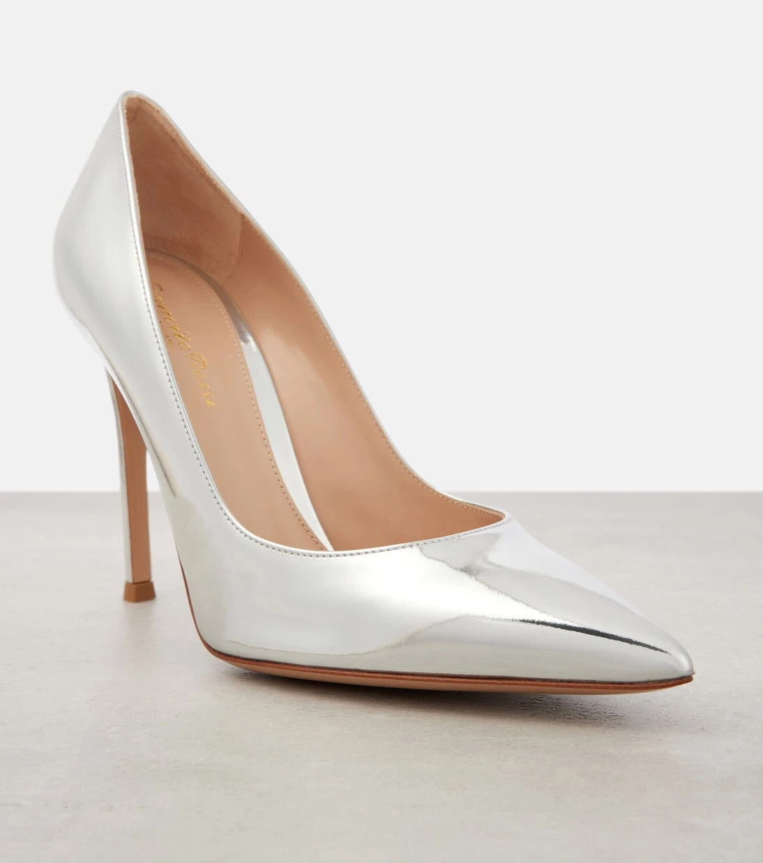 Gianvito Rossi - حذاء Gianvito 105 بكعب عالٍ من الجلد المعدني