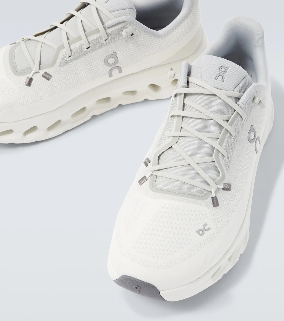On - Cloudtilt sneakers