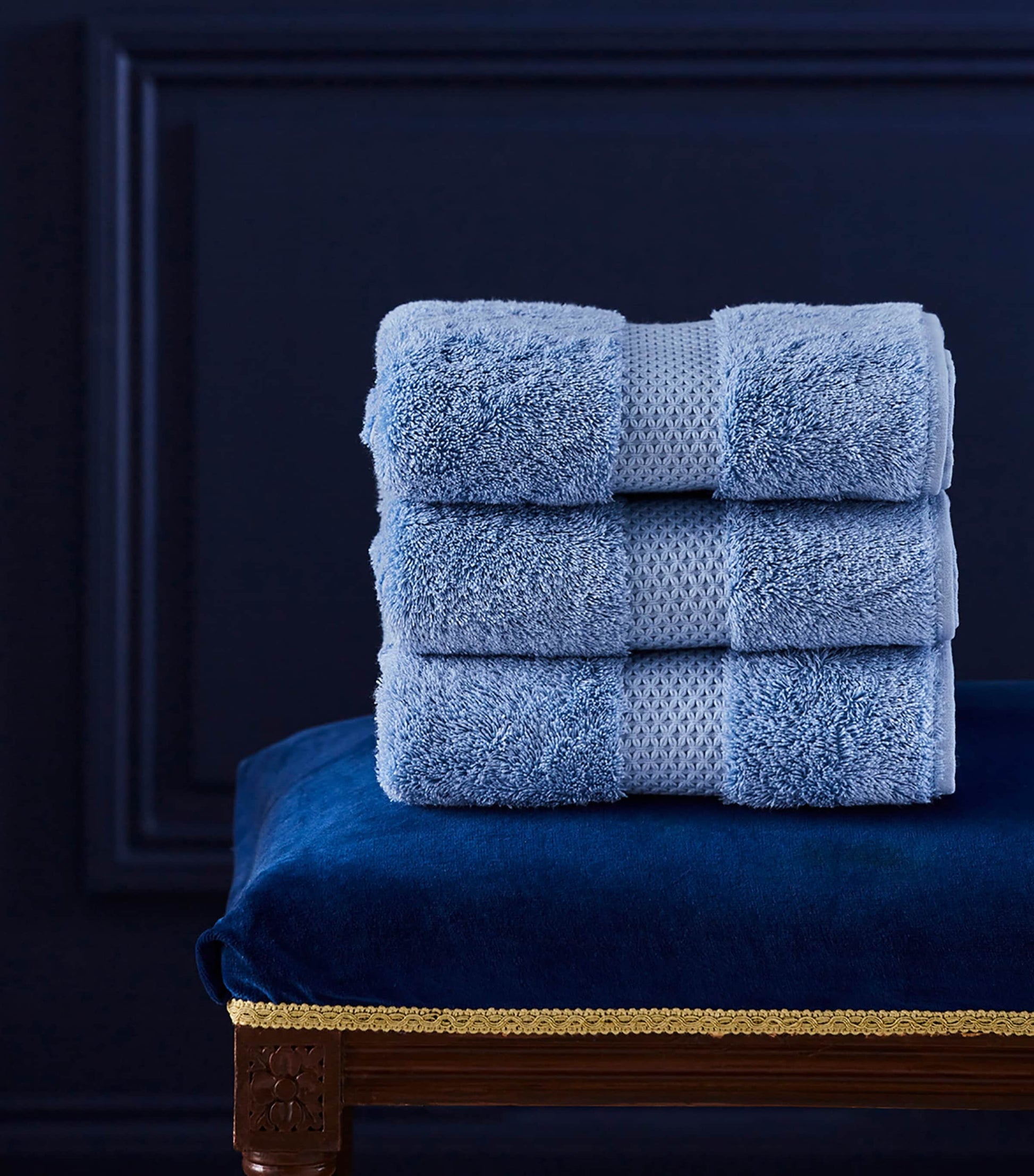 Yves Delorme Etoile Bath Sheet (92cm x 160cm)