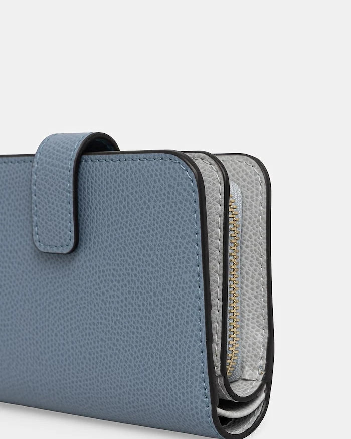 Furla Портфейл дамски от кожа Camelia