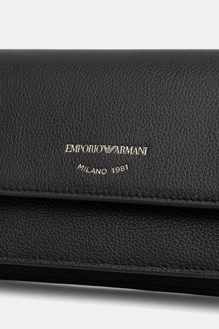 Кожен клъч Emporio Armani
