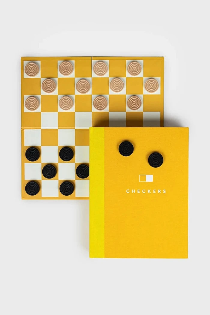 Luckies of London Chess in a Book Şah