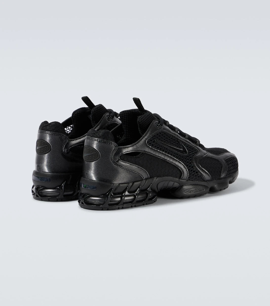 Nike - حذاء رياضي نايكي اير زوم سبيريدون كيدج 2
