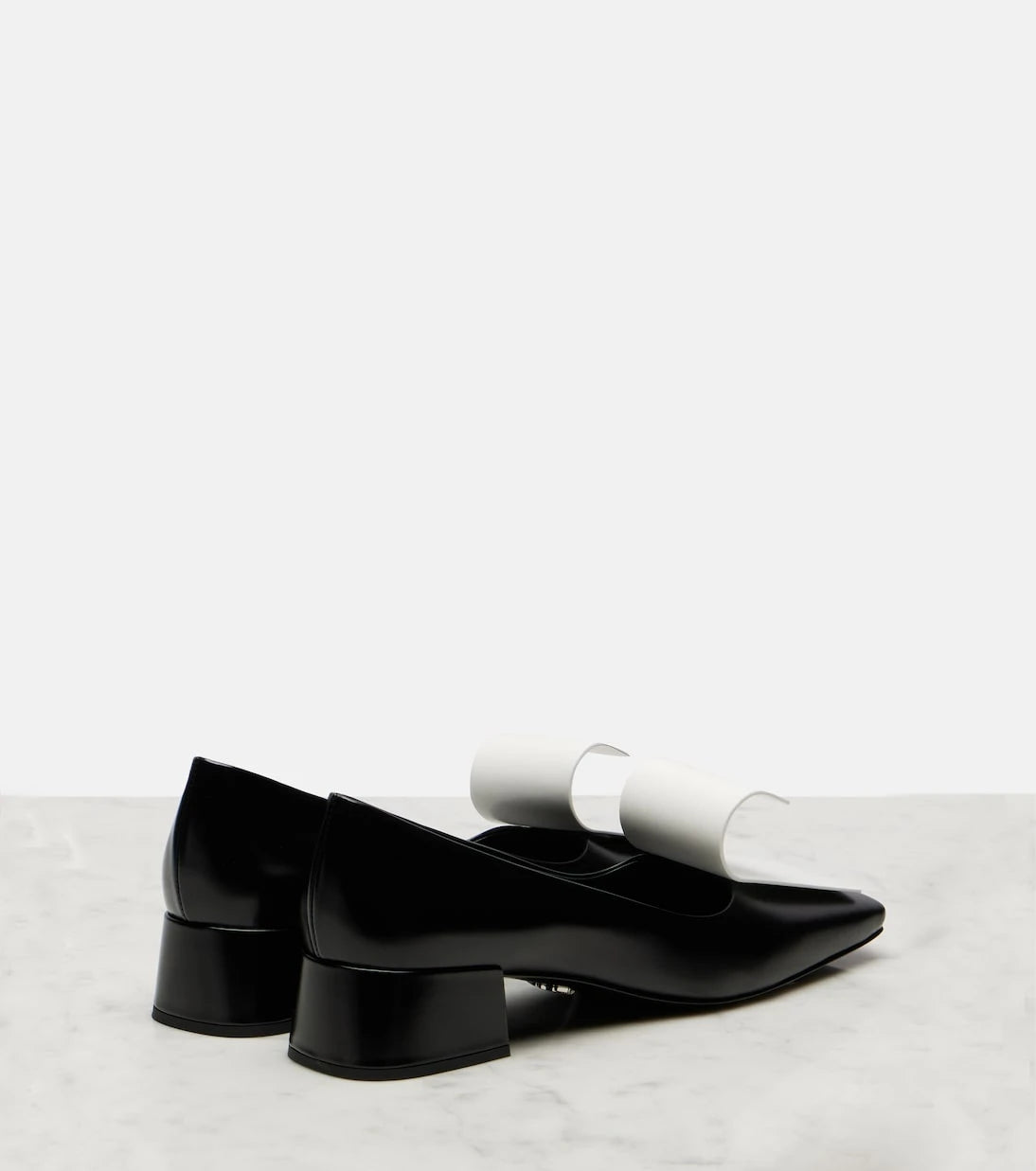Prada - Leather pumps