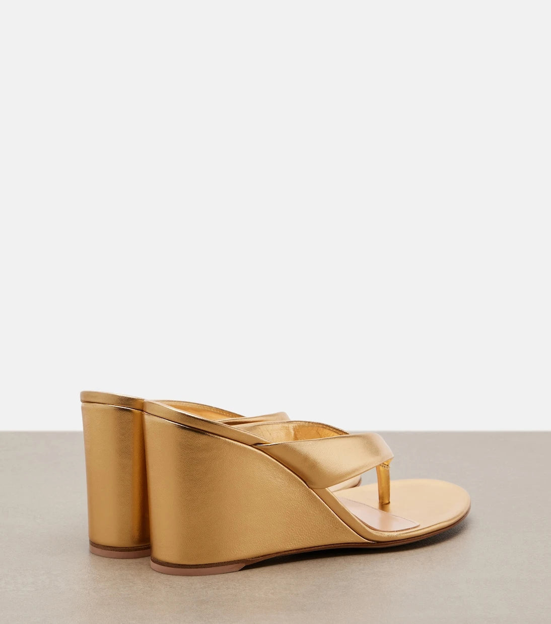 Gianvito Rossi - Leather wedge thong sandals