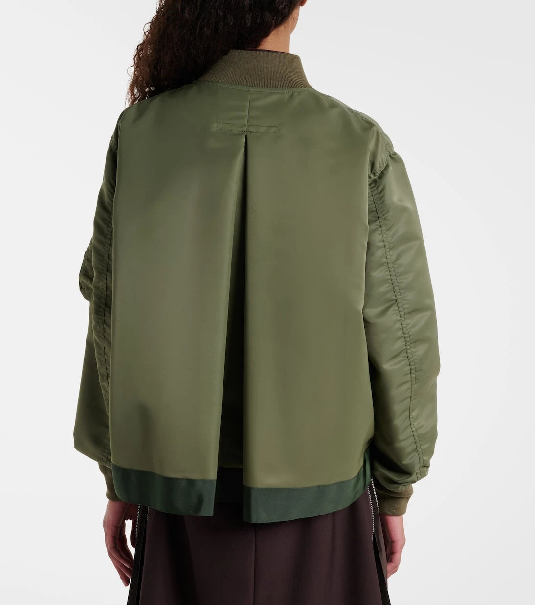 Sacai - جاكيت بومبر من النايلون