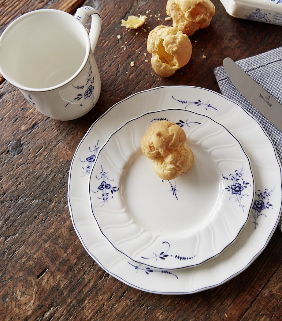 Villeroy & Boch Set of 6 Old Luxembourg Flat Plates (26cm)