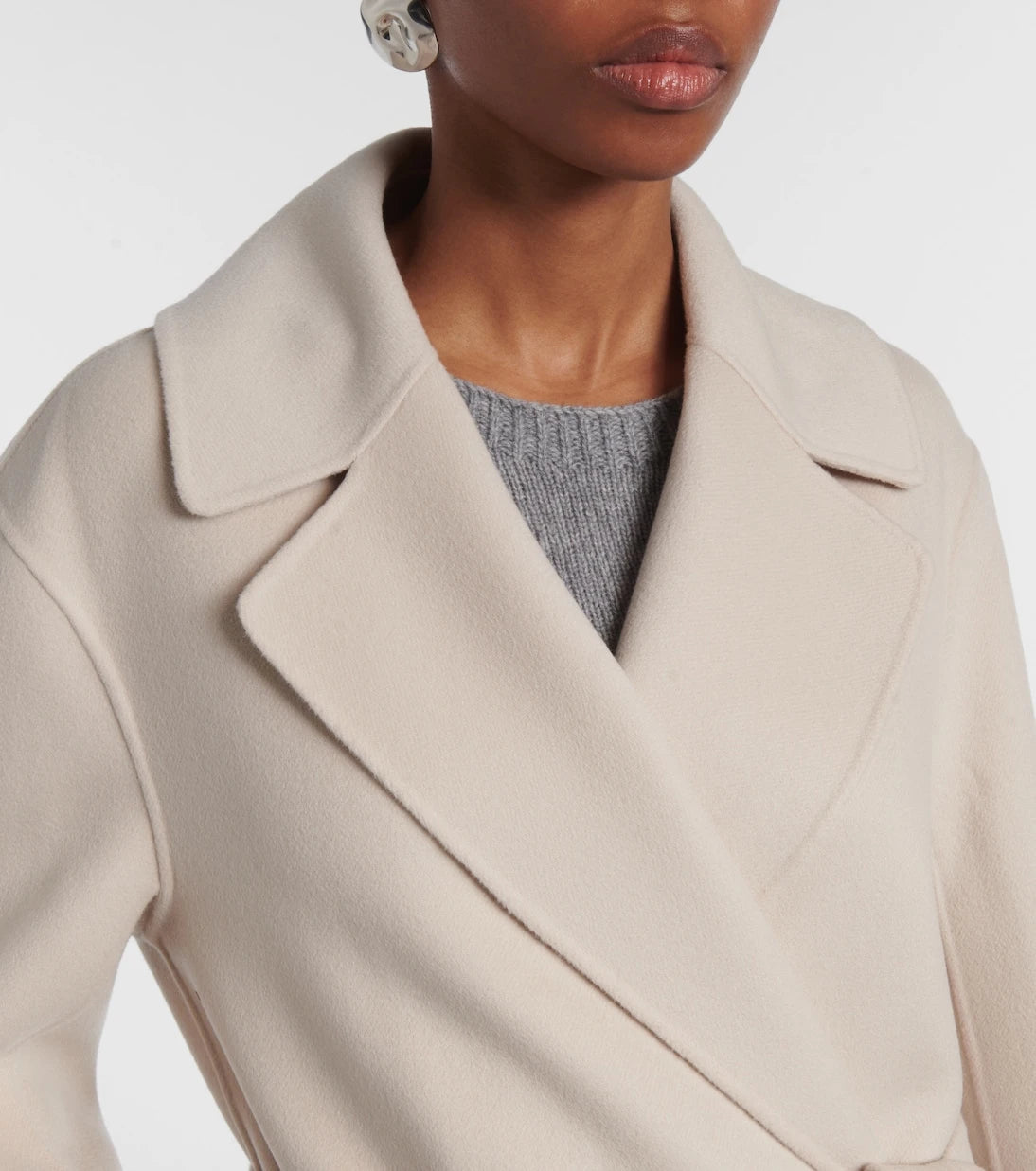 Max Mara S - معطف Livia المصنوع من الصوف القابل للّف