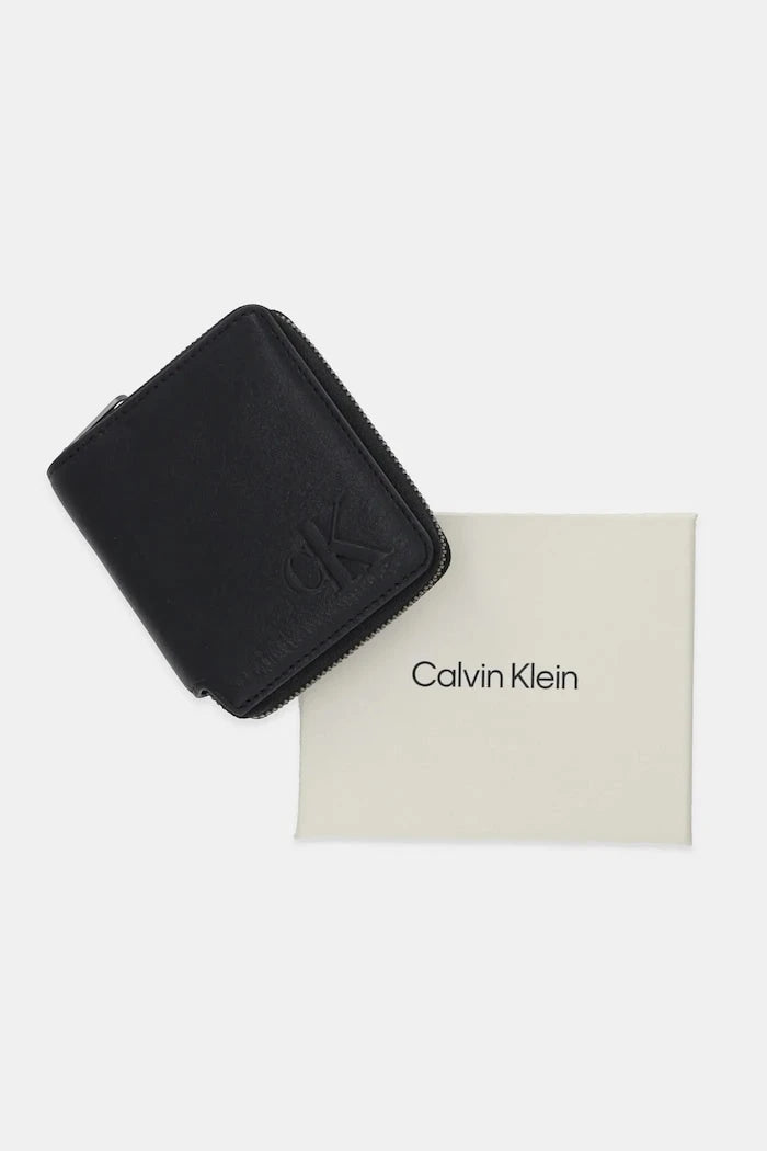 Кожен портфейл Calvin Klein