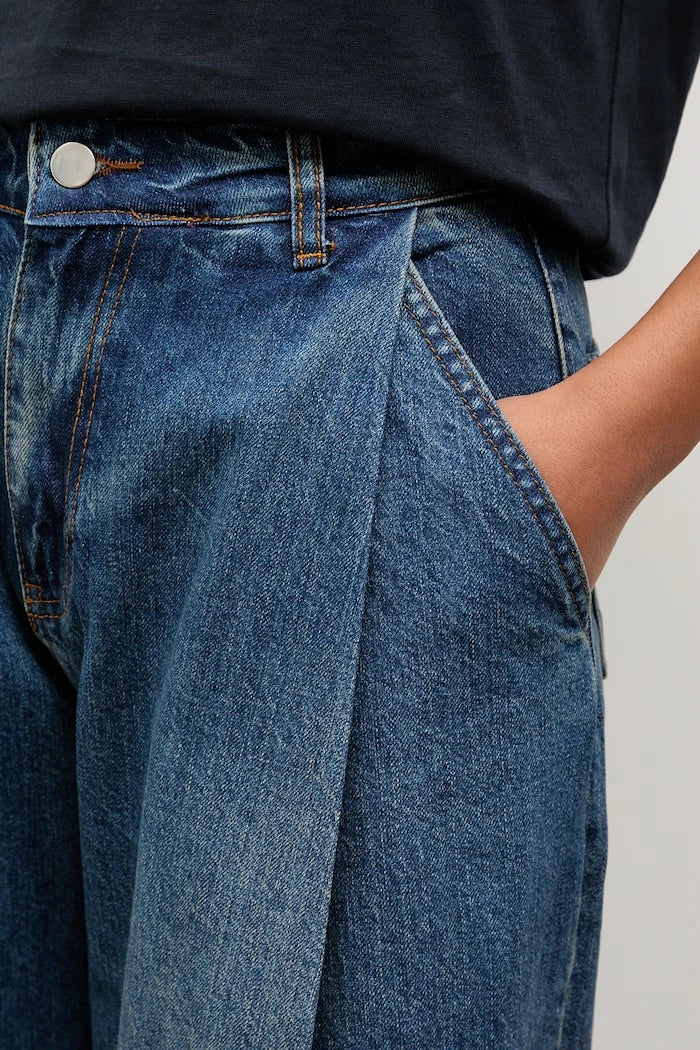 Answear.LAB wide leg kadın jean