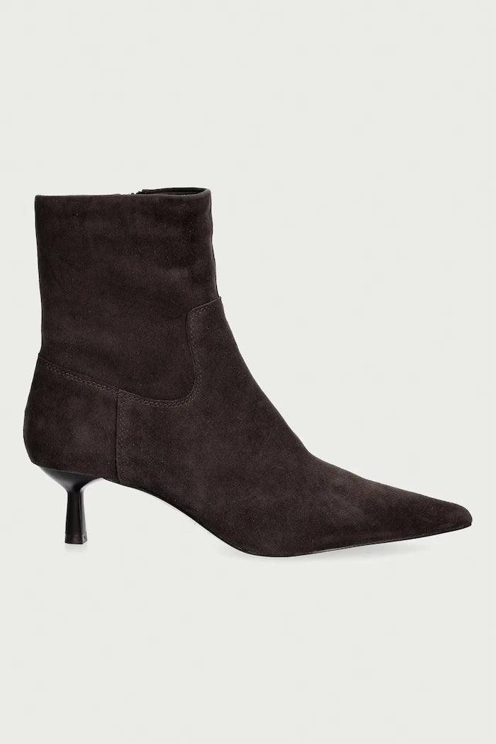 Steve Madden Kadın Süet Bot Rebella-S