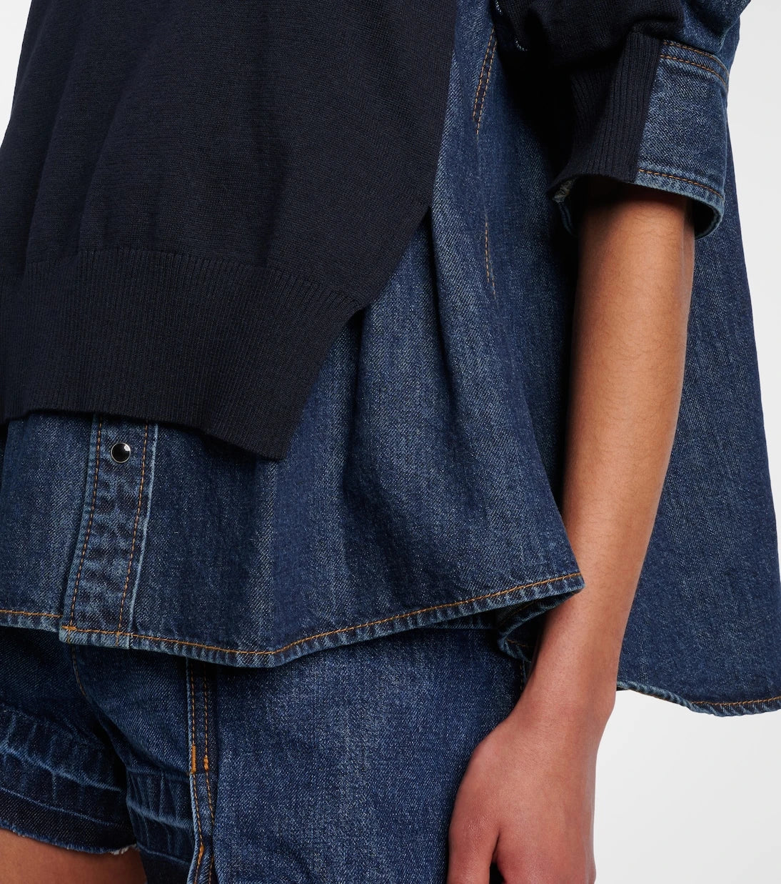 Sacai - قميص دنيم متعدد الطبقات