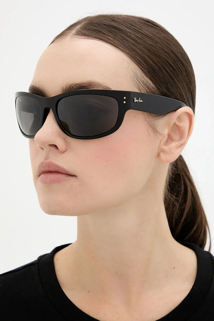 Ray-Ban güneş gözlüğü