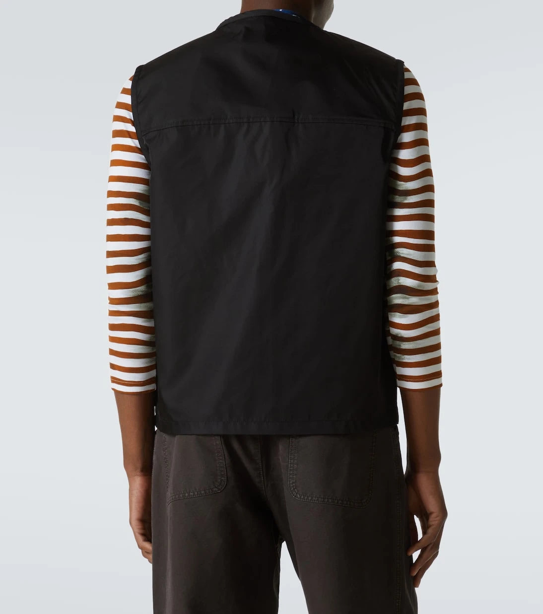 برادا - سترة Re-Nylon برقبة على شكل V