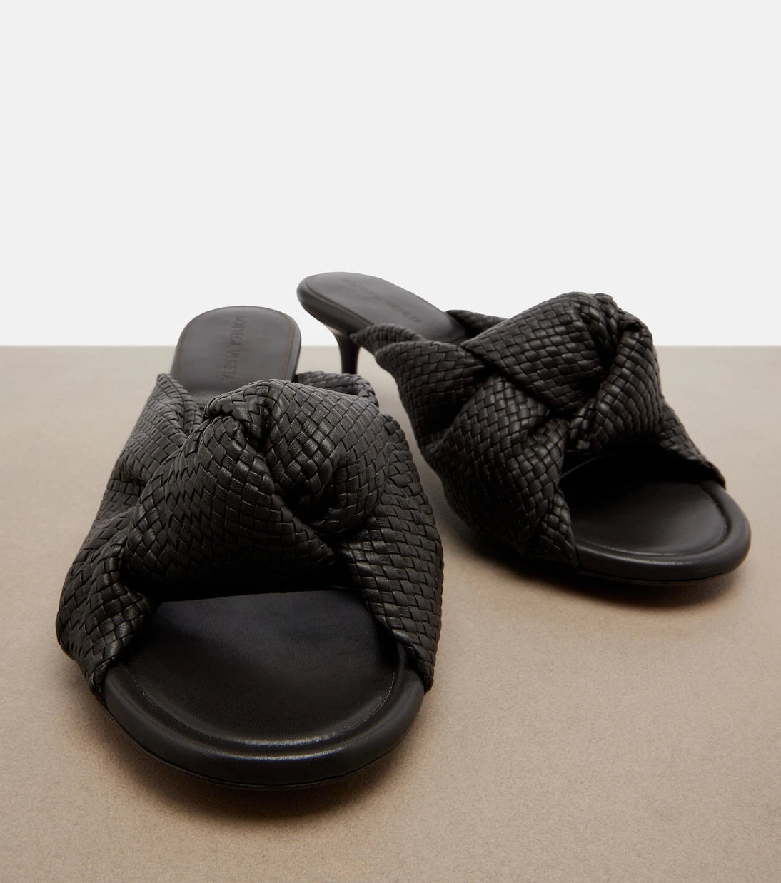 Bottega Veneta - Cherry Intreccio leather sandals