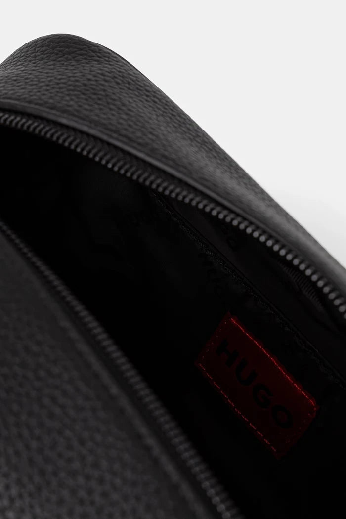 HUGO козметична чанта мъжка HUKE_WASHBAG
