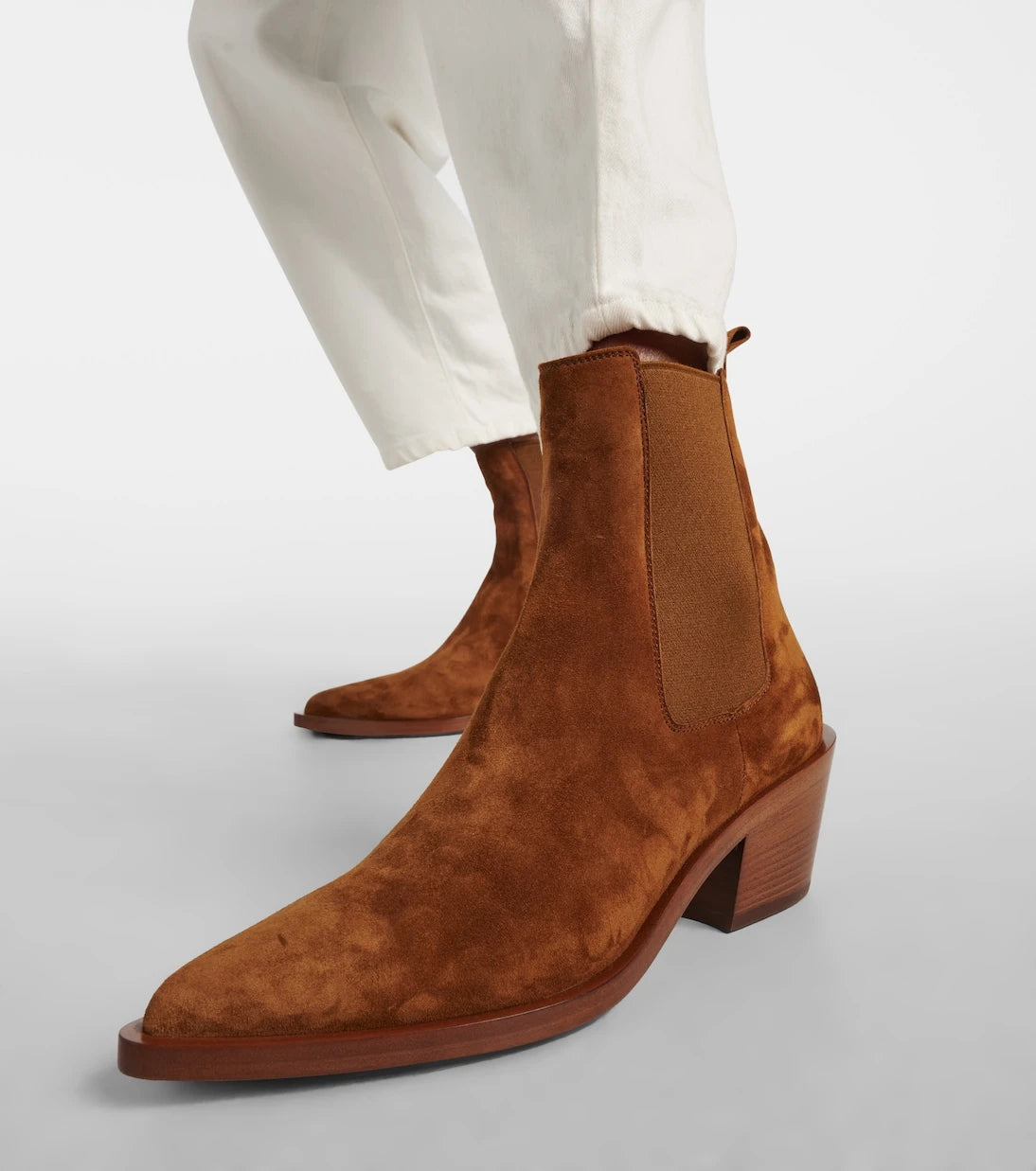 Gianvito Rossi - Wylie suede ankle boots
