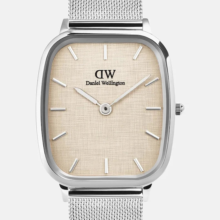 Часовник Daniel Wellington
