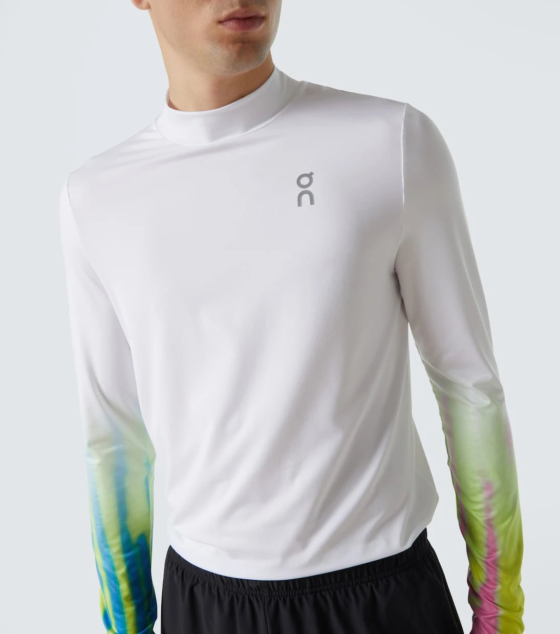 On - Pace technical top