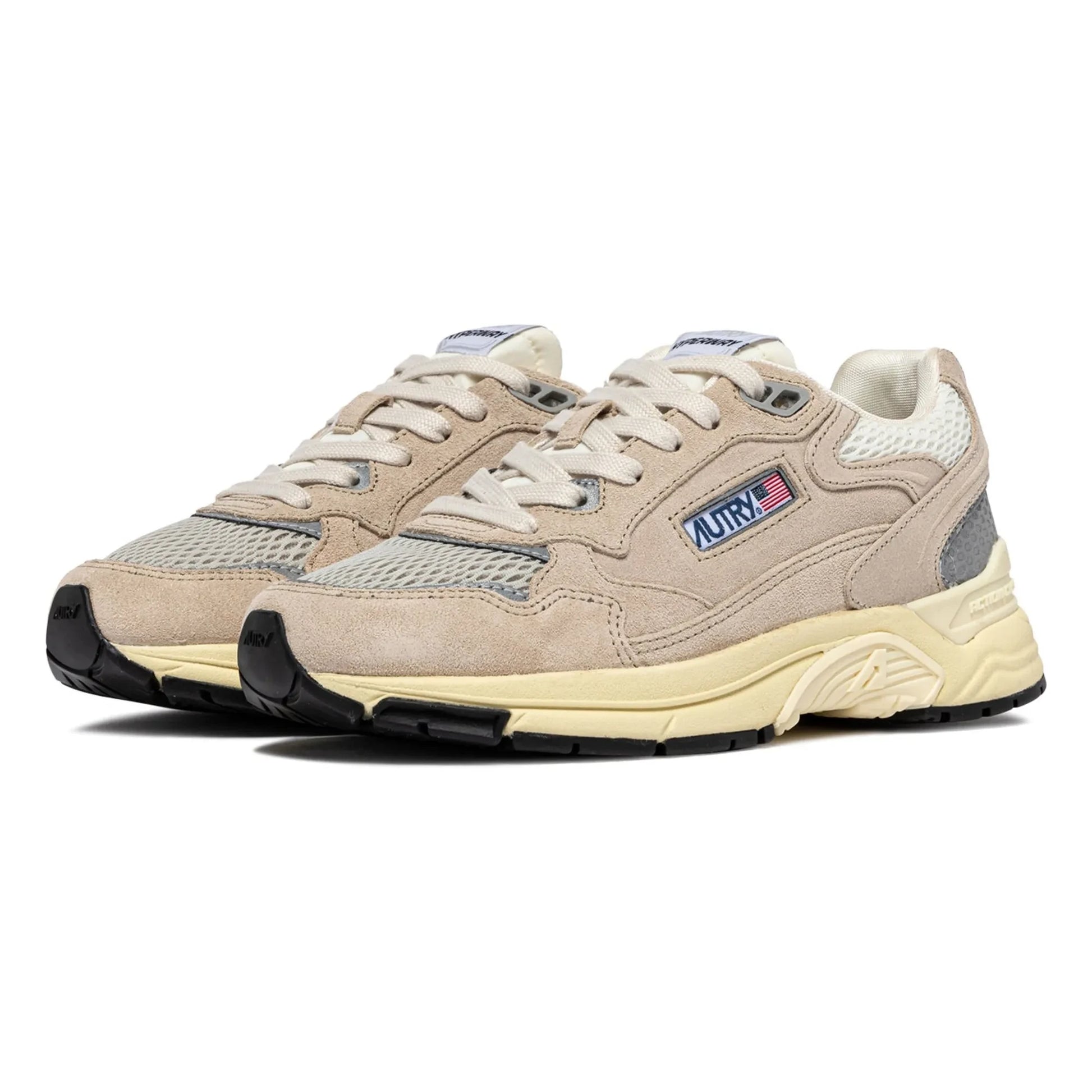 Autry - Hyperway Low Suede Sneakers | Sand