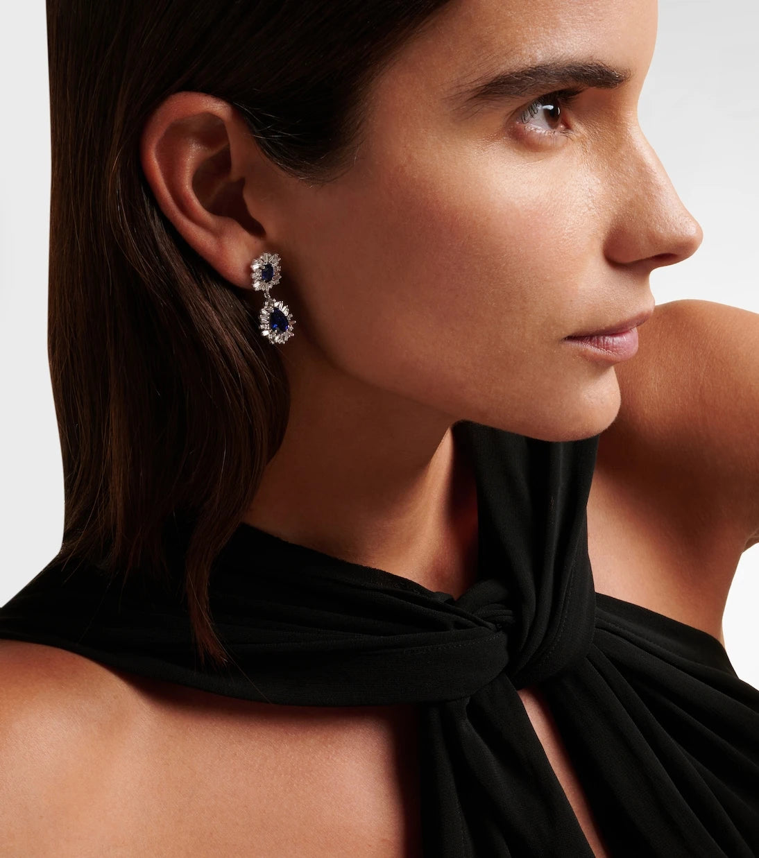Suzanne Kalan - 18kt white gold drop earrings with diamonds and sapphire