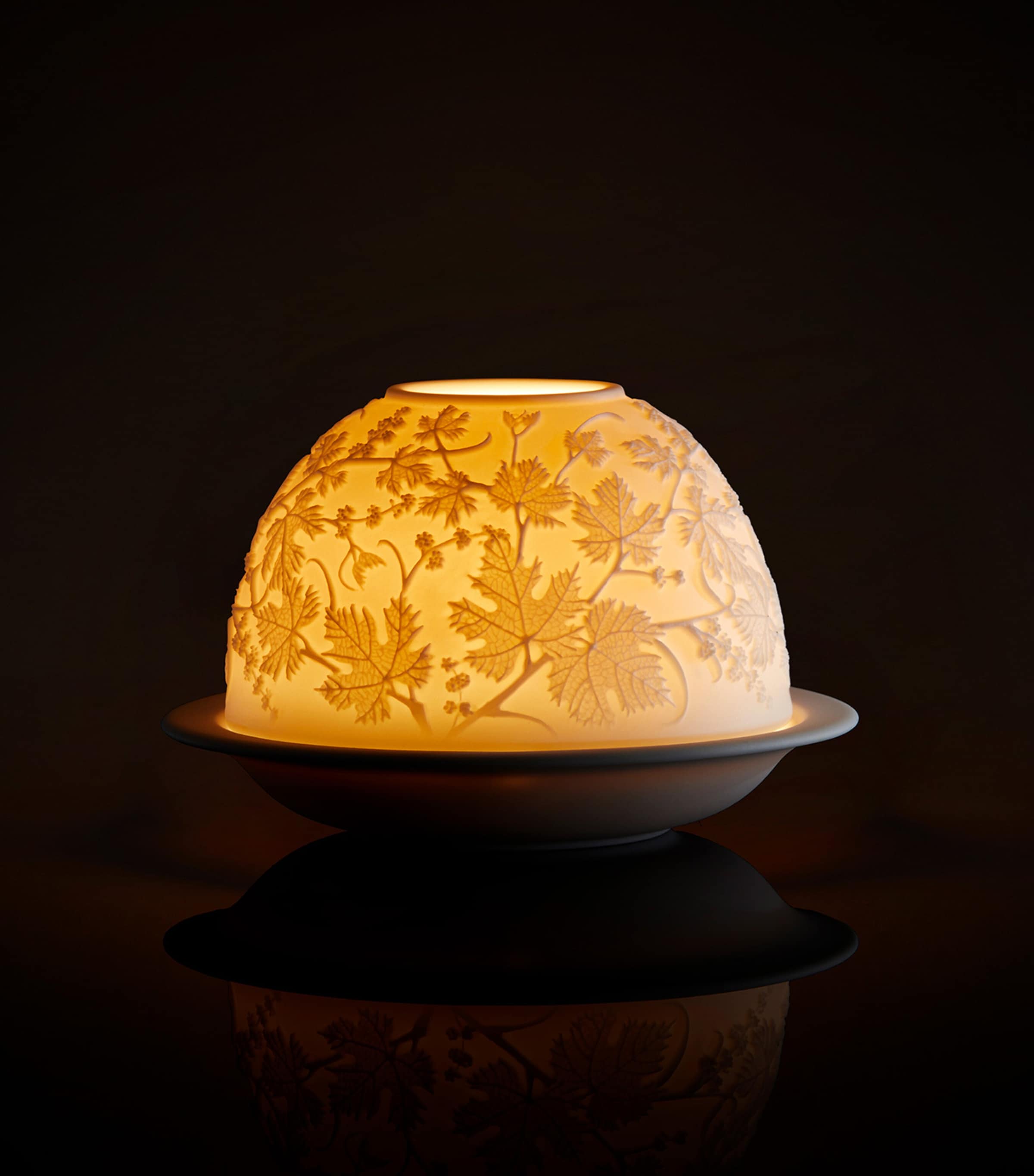 Bernardaud Grapevine LED Votivelight Lithophane