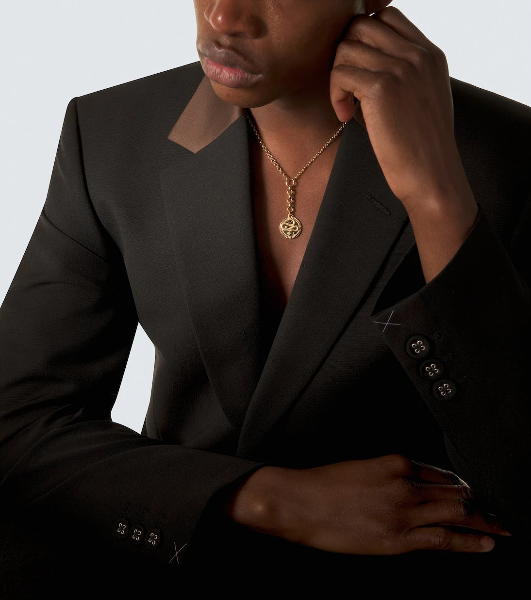 FoundRae - Wholeness Medium 18kt gold pendant necklace with diamond