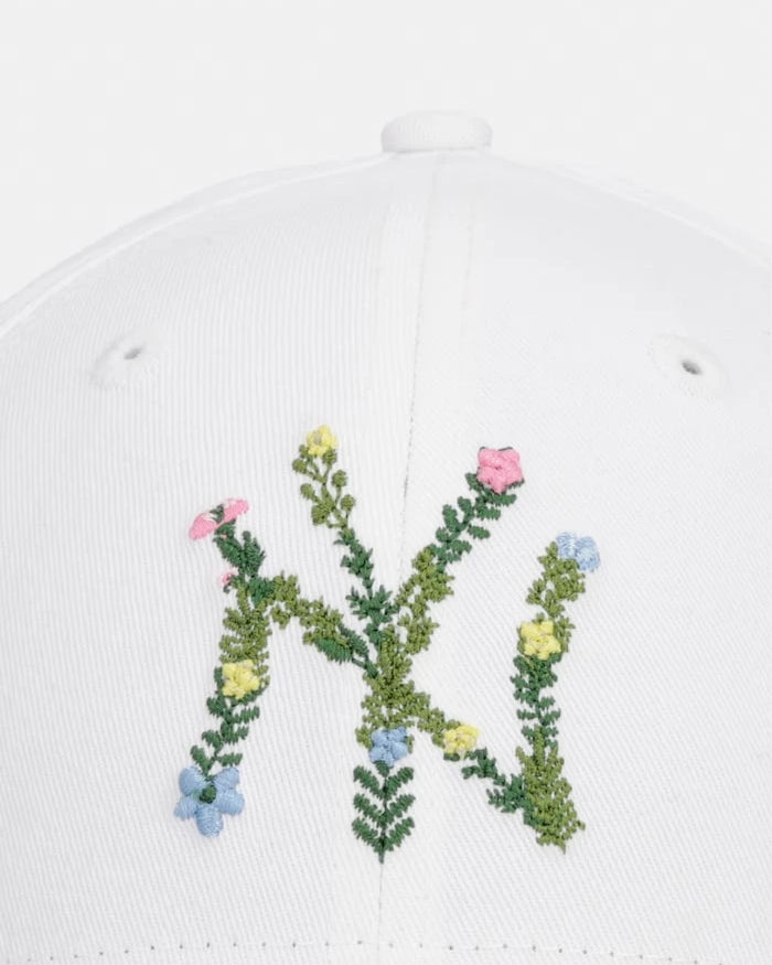 New Era pamuk бейзбол şapka FLORAL INFILL 940 NYY