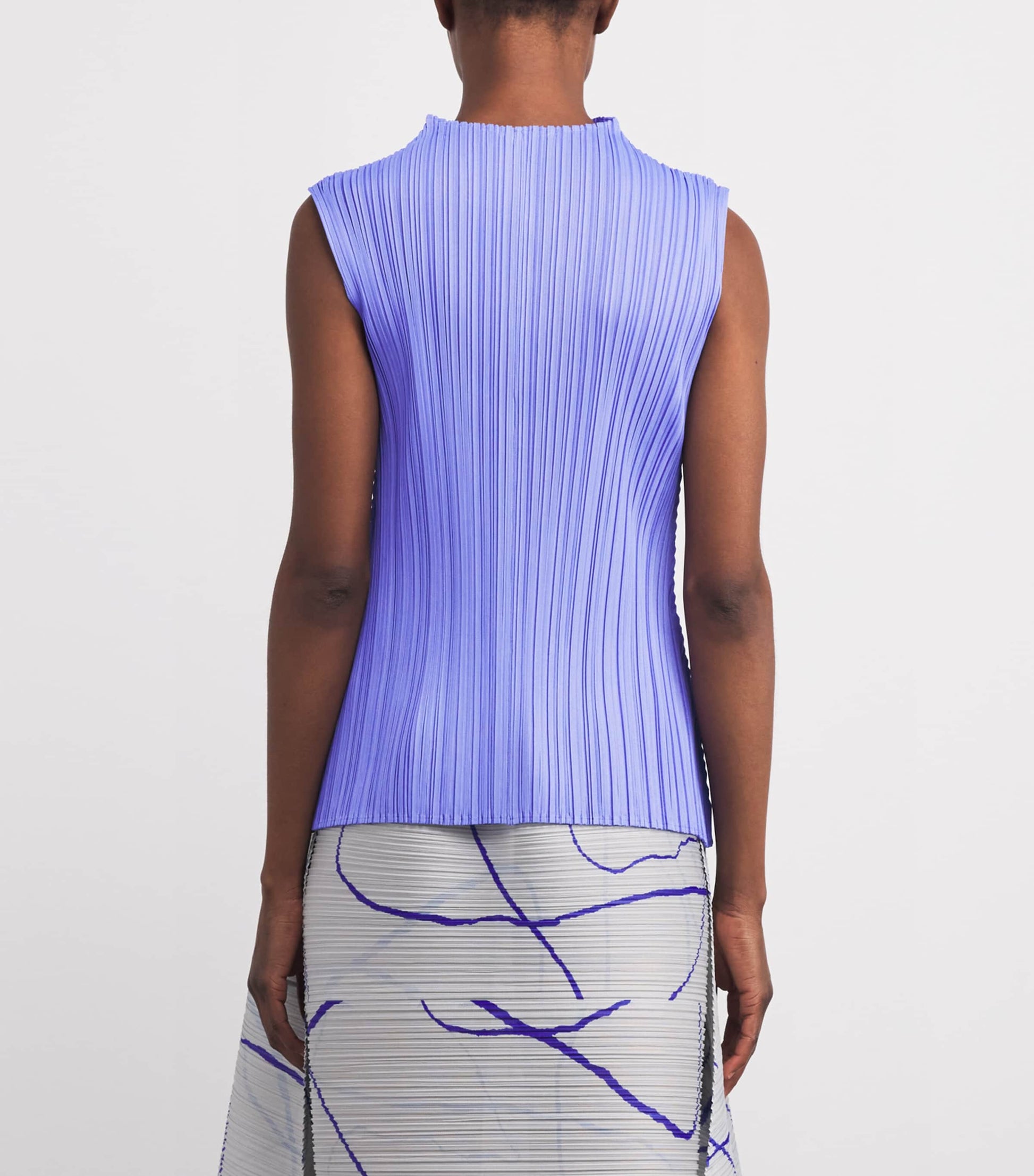 Mellow Pleats Top SAXE BLUE