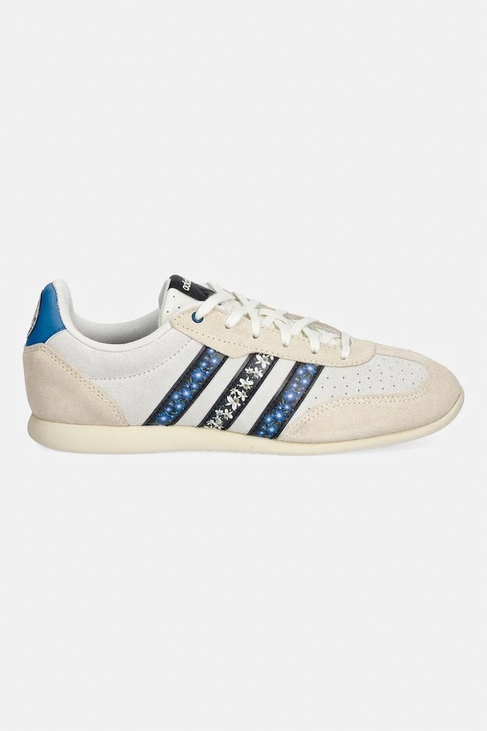 adidas Barreda маратонки дамски от велур