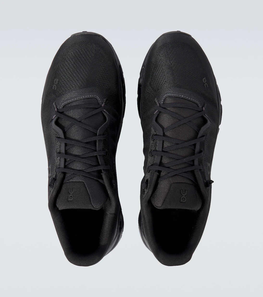 On - Cloudtilt running shoes