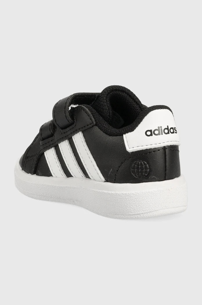 Детски маратонки adidas GRAND COURT