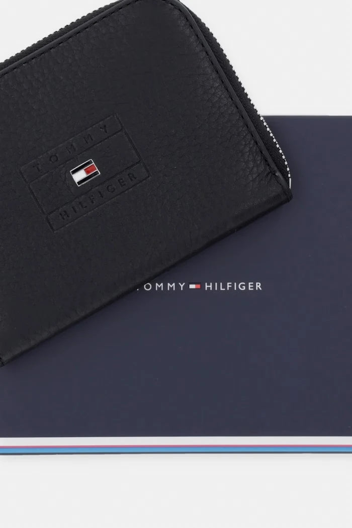 Tommy Hilfiger портфейл мъжки от кожа