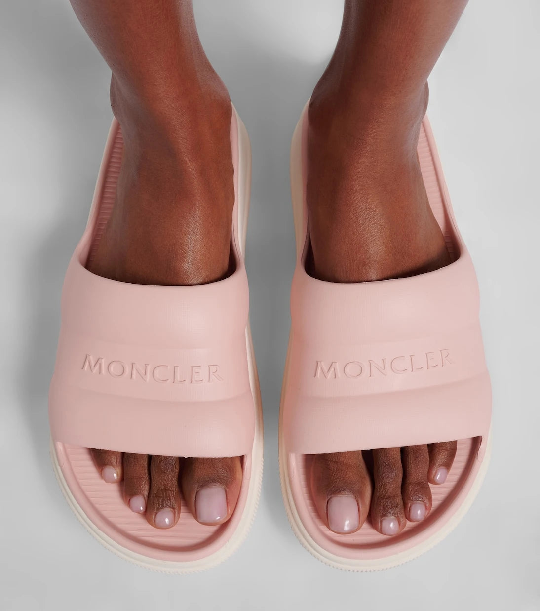Moncler - Altive slides