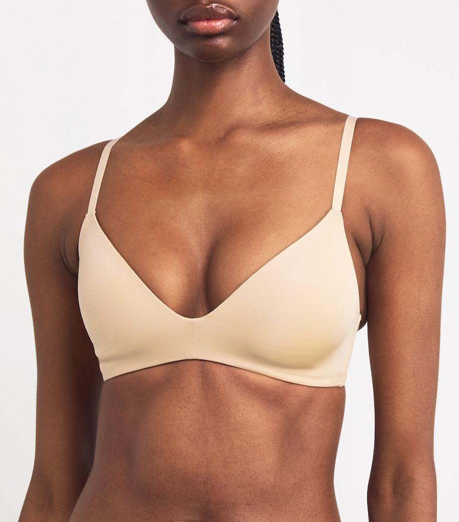 Skims Beige Wireless Form T-Shirt Bra