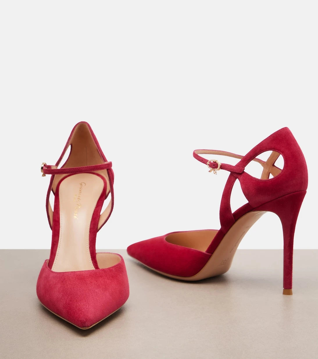 Gianvito Rossi - Suede pumps