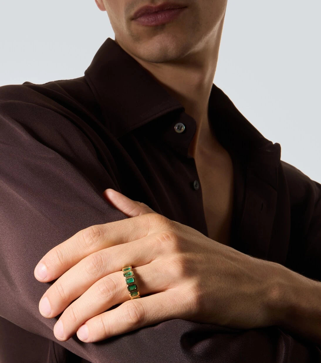 Shay Jewelry - 18kt gold ring with emeralds