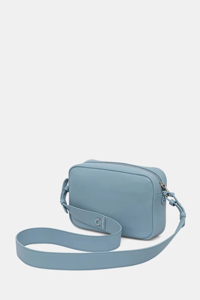 Emporio Armani kadın deri crossbody çanta