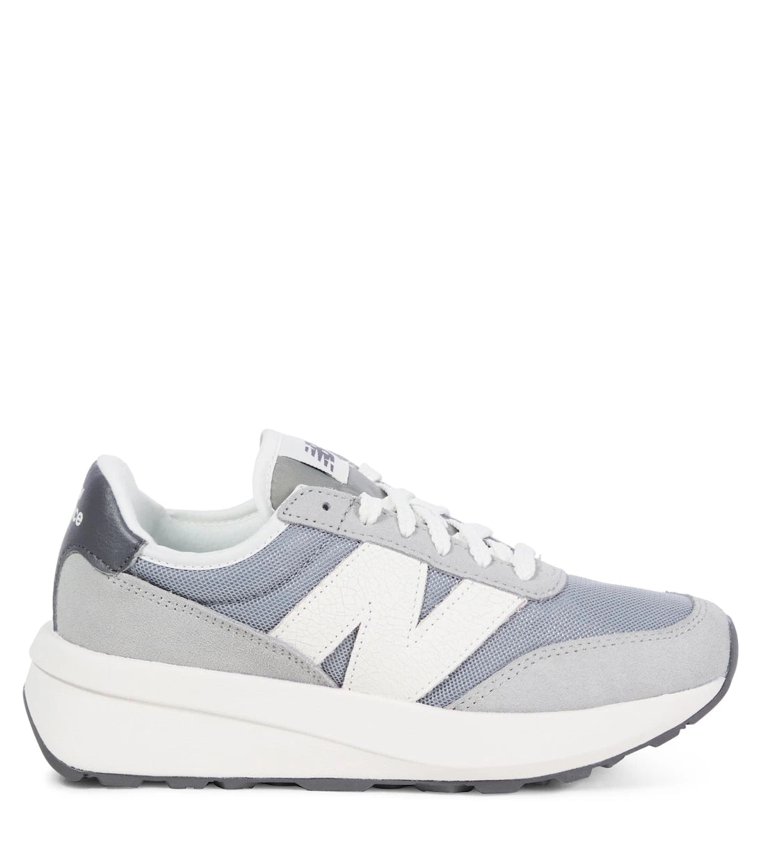 New Balance Kids - حذاء رياضي 370 جونيور مزين بالجلد السويدي