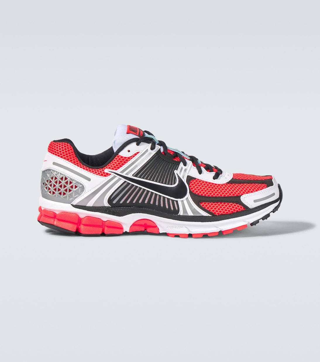 Nike - Zoom Vomero 5 SE sneakers