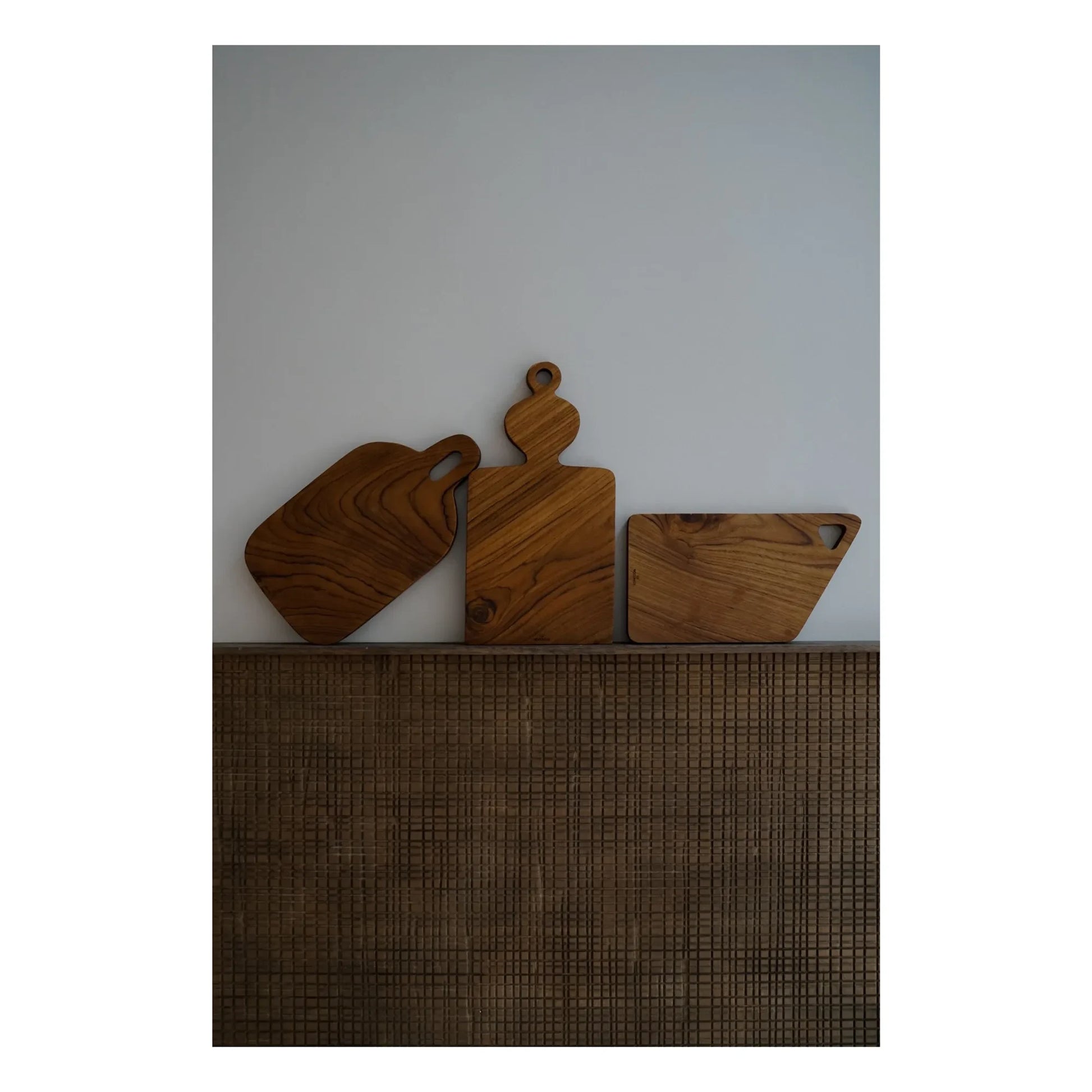 Woodmata - Teak cutting board with handle | Teak